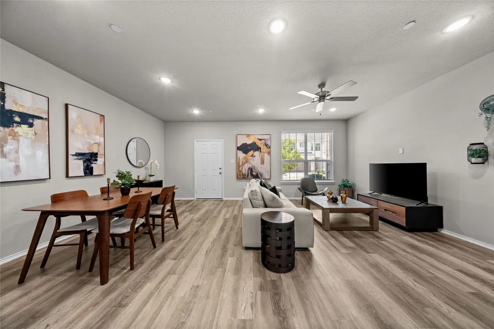 1271 Lamar Drive Lewisville, TX 75077