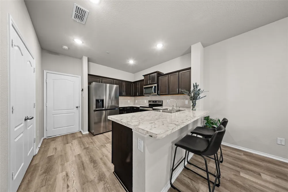1271 Lamar Drive Lewisville, TX 75077