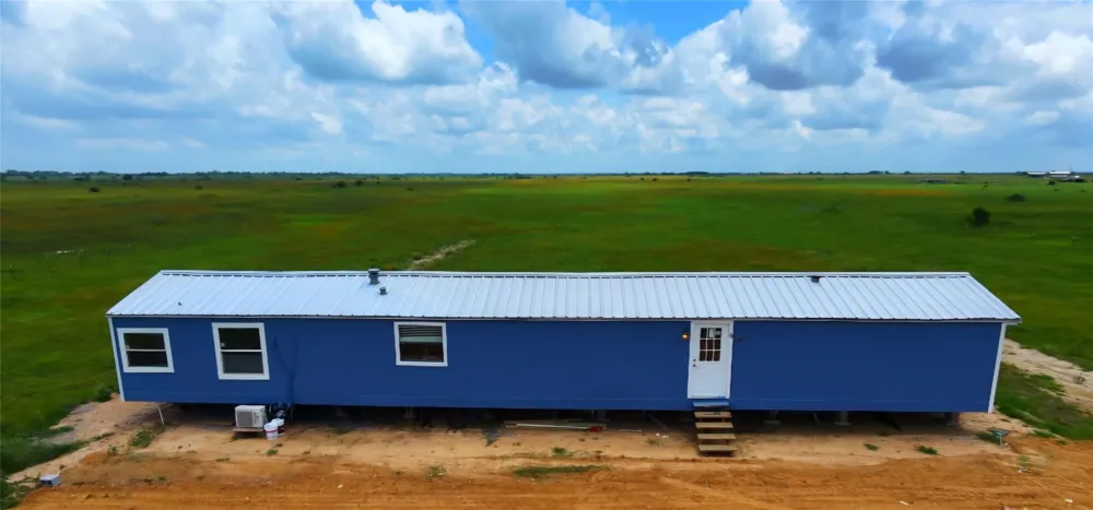 1087 Cr 141 Rock Island, TX 77470