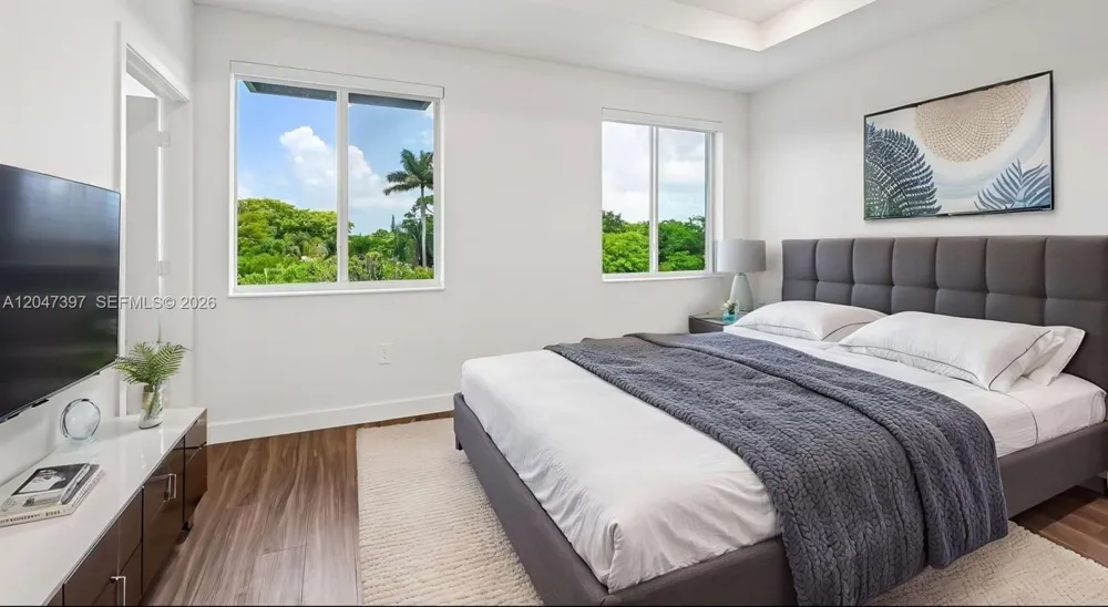 18155 SW 98th Ave #Aria Palmetto Bay, FL 33157
