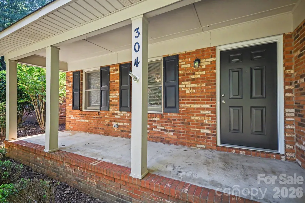 304 Julia Drive Lincolnton, NC 28092