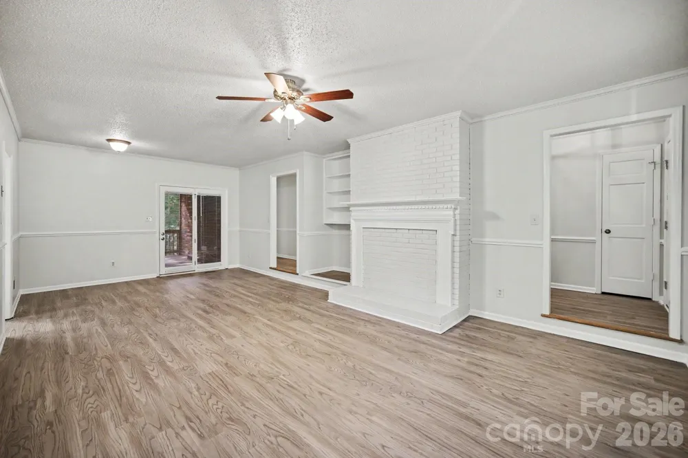 304 Julia Drive Lincolnton, NC 28092