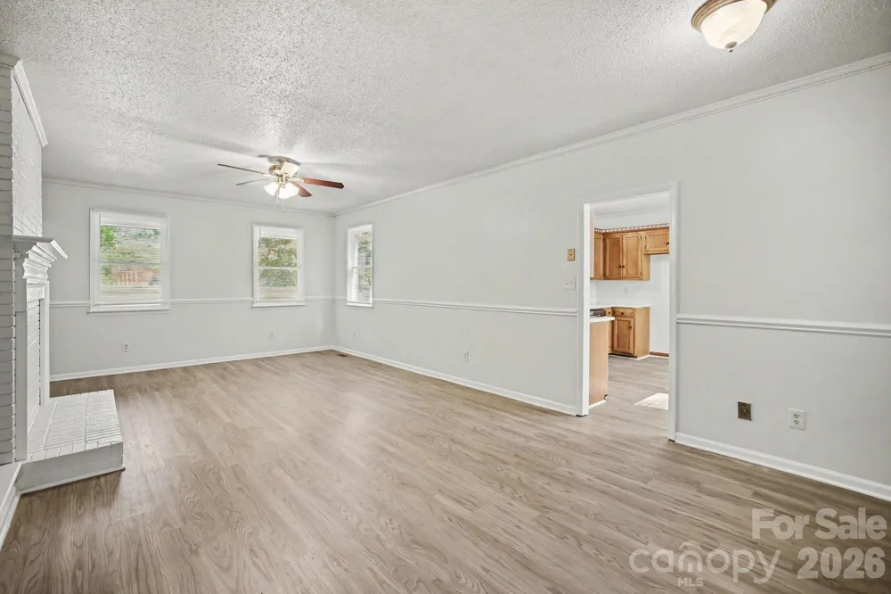304 Julia Drive Lincolnton, NC 28092