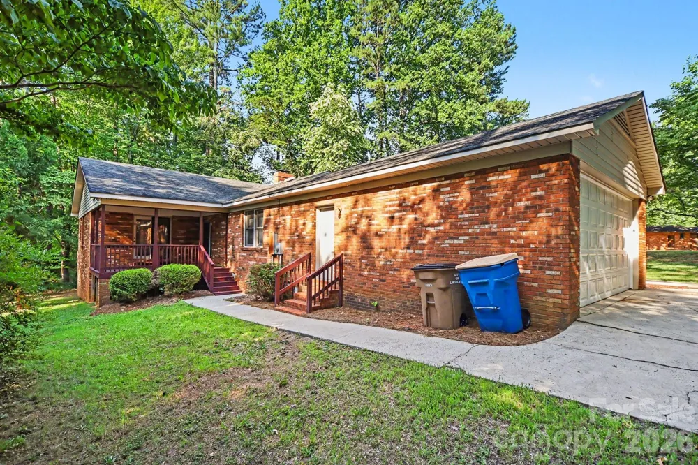 304 Julia Drive Lincolnton, NC 28092
