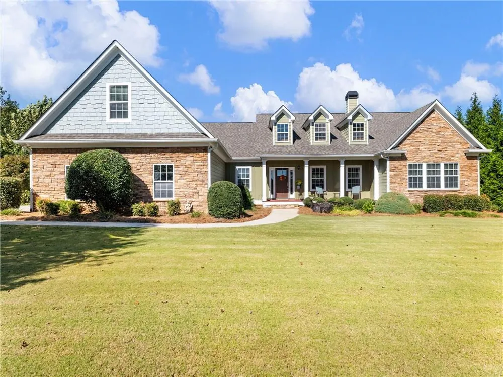 7657 Pea Ridge Road Lula, GA 30554