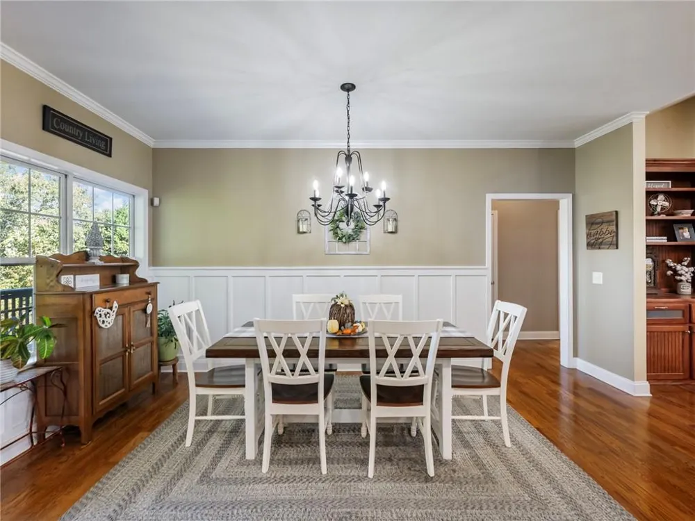 7657 Pea Ridge Road Lula, GA 30554