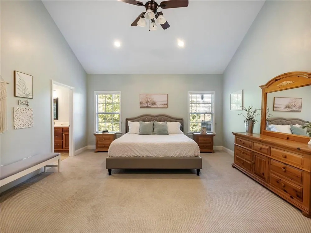 7657 Pea Ridge Road Lula, GA 30554