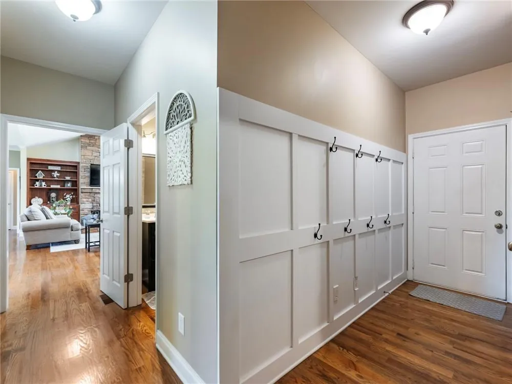7657 Pea Ridge Road Lula, GA 30554