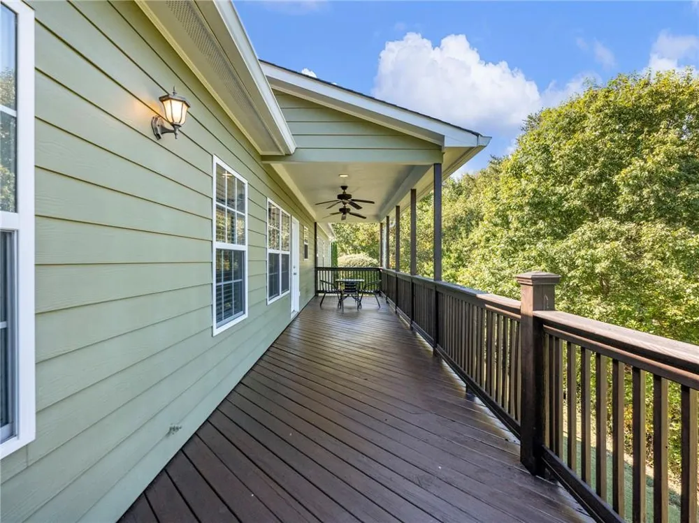 7657 Pea Ridge Road Lula, GA 30554