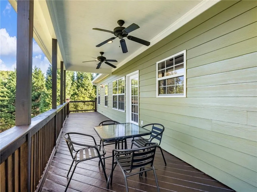 7657 Pea Ridge Road Lula, GA 30554