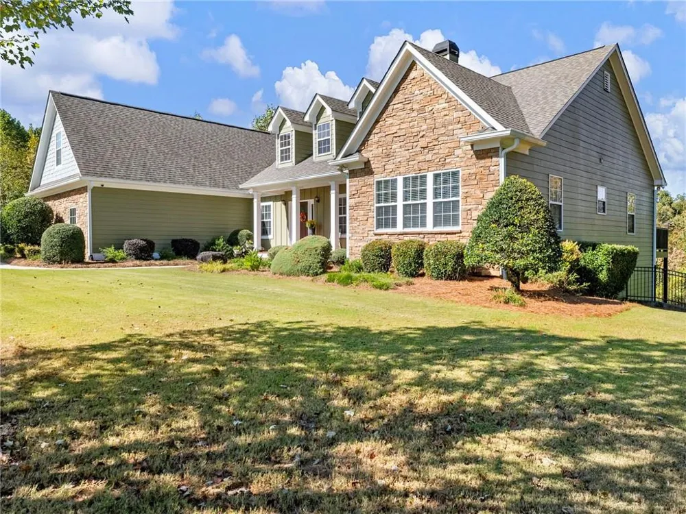 7657 Pea Ridge Road Lula, GA 30554