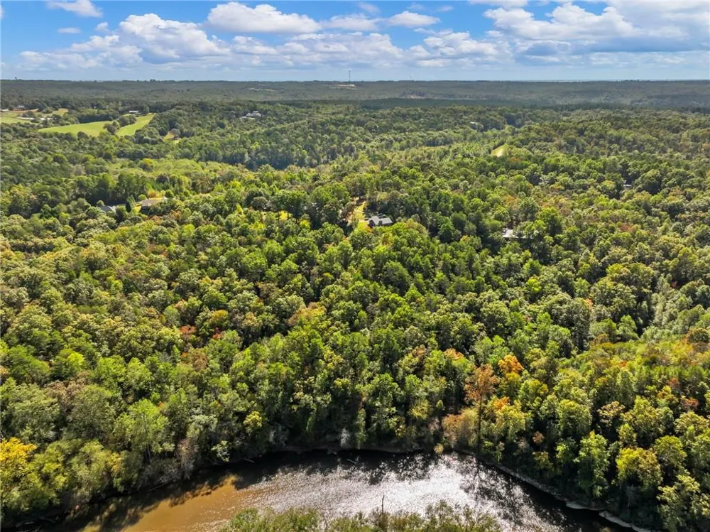 7657 Pea Ridge Road Lula, GA 30554