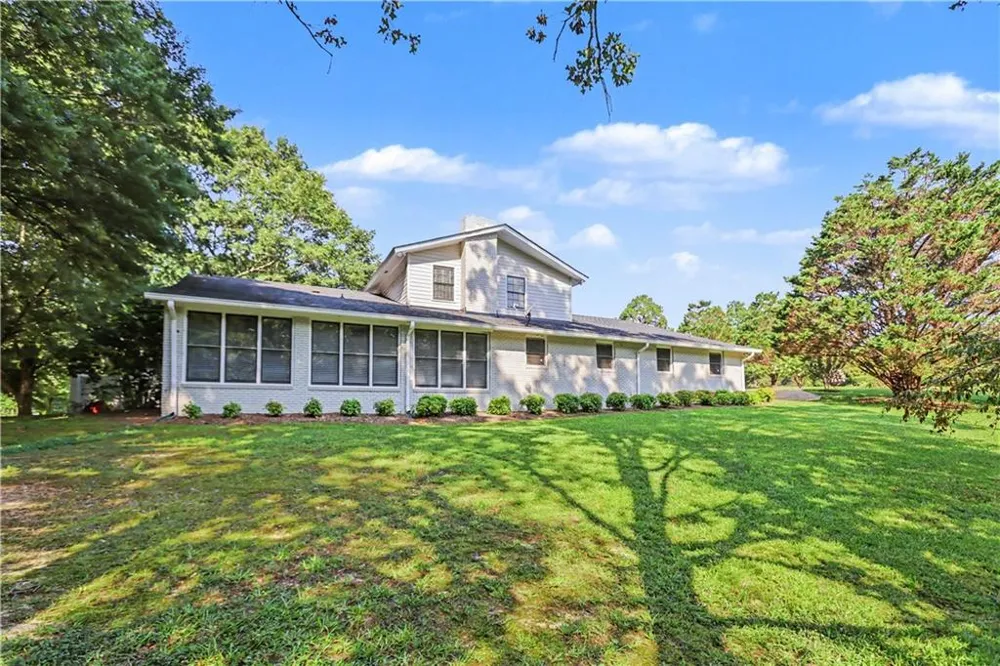 235 Minish Lake Road Commerce, GA 30530