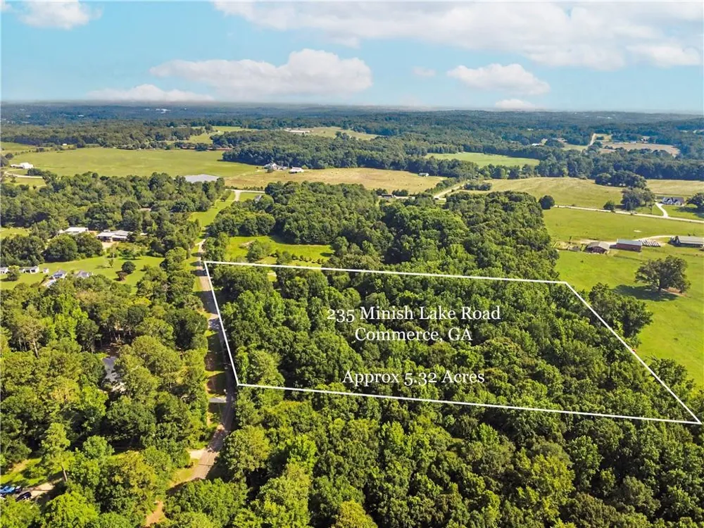 235 Minish Lake Road Commerce, GA 30530