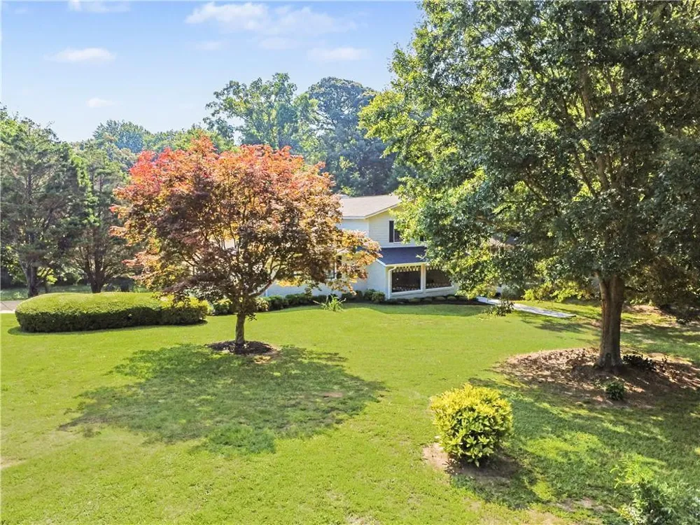 235 Minish Lake Road Commerce, GA 30530