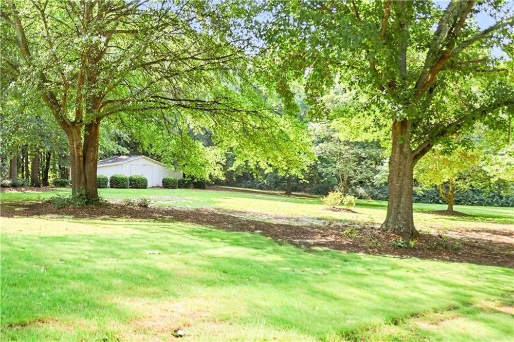 235 Minish Lake Road Commerce, GA 30530