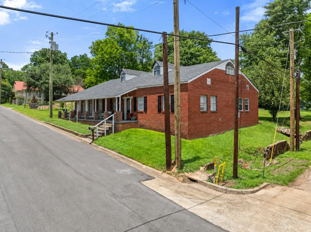 110 Church Street Winona, TX 75792