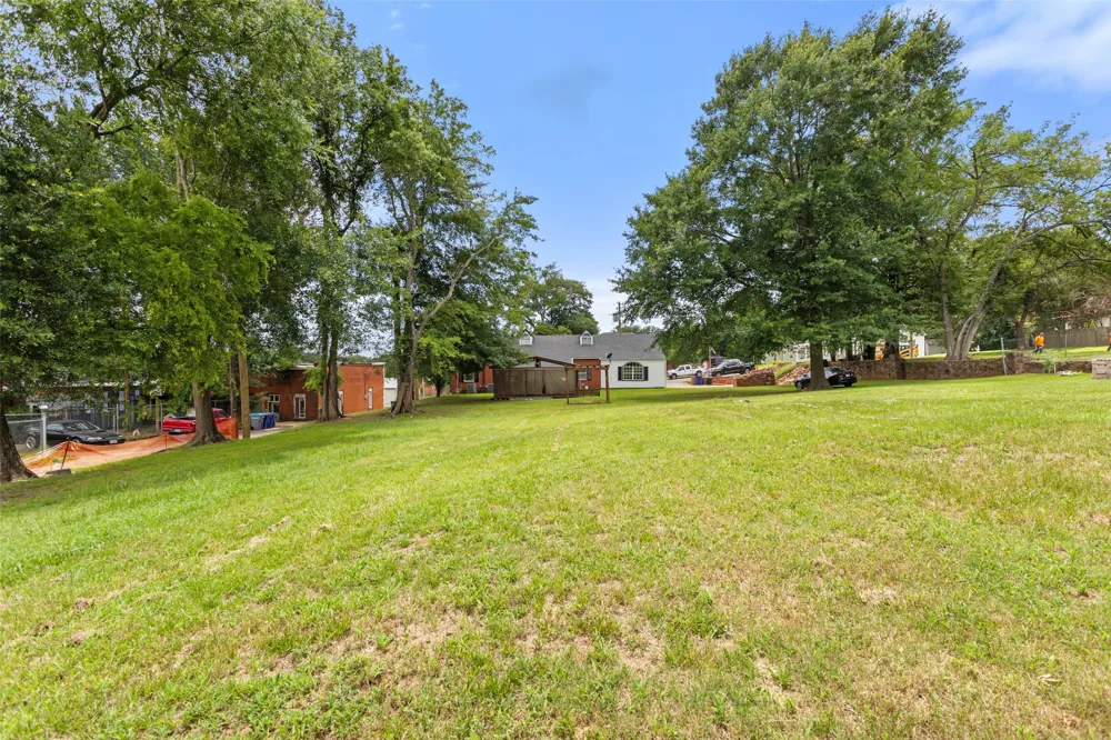 110 Church Street Winona, TX 75792