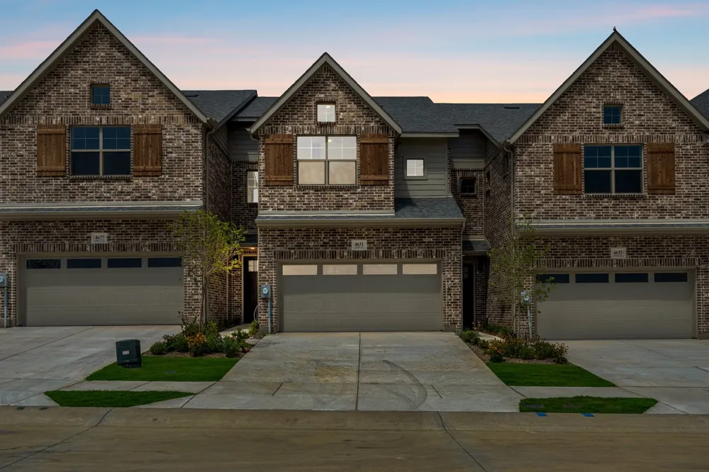 4631 Hawks Trail Oak Point, TX 75068