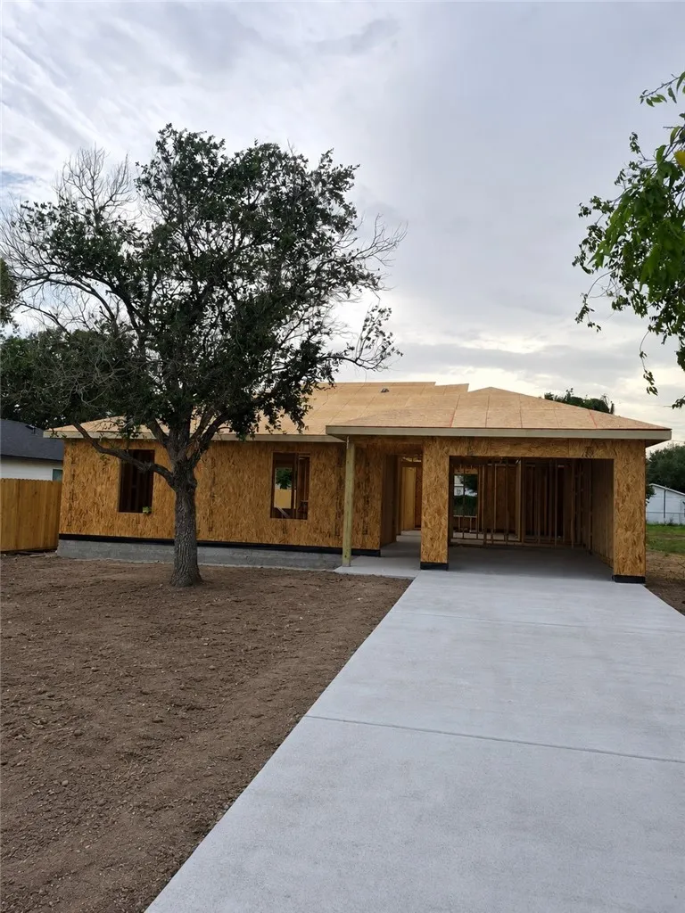 2606 Mccain Drive Corpus Christi, TX 78410