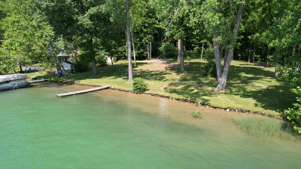 65341 North Drive Cassopolis, MI 49031