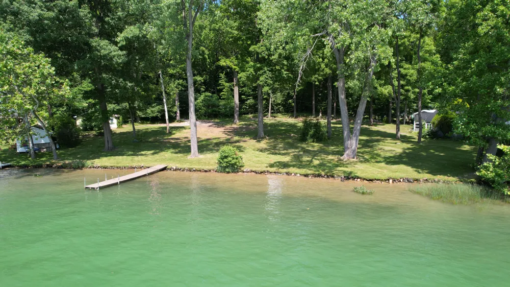 65341 North Drive Cassopolis, MI 49031