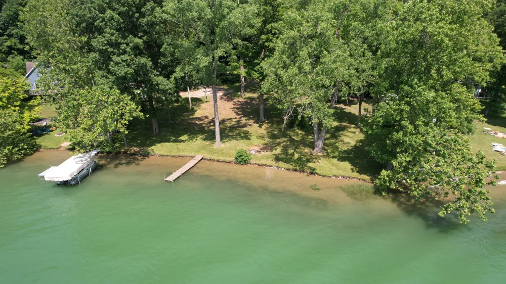 65341 North Drive Cassopolis, MI 49031