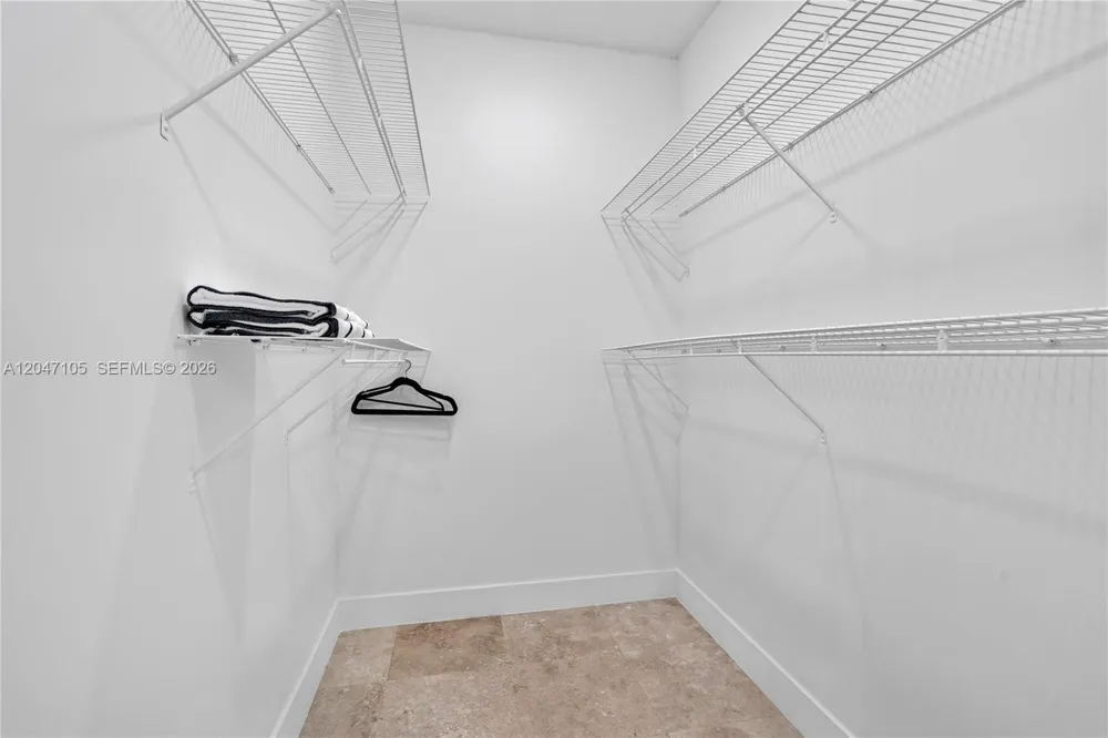 714 NE 2nd St Pompano Beach, FL 33060