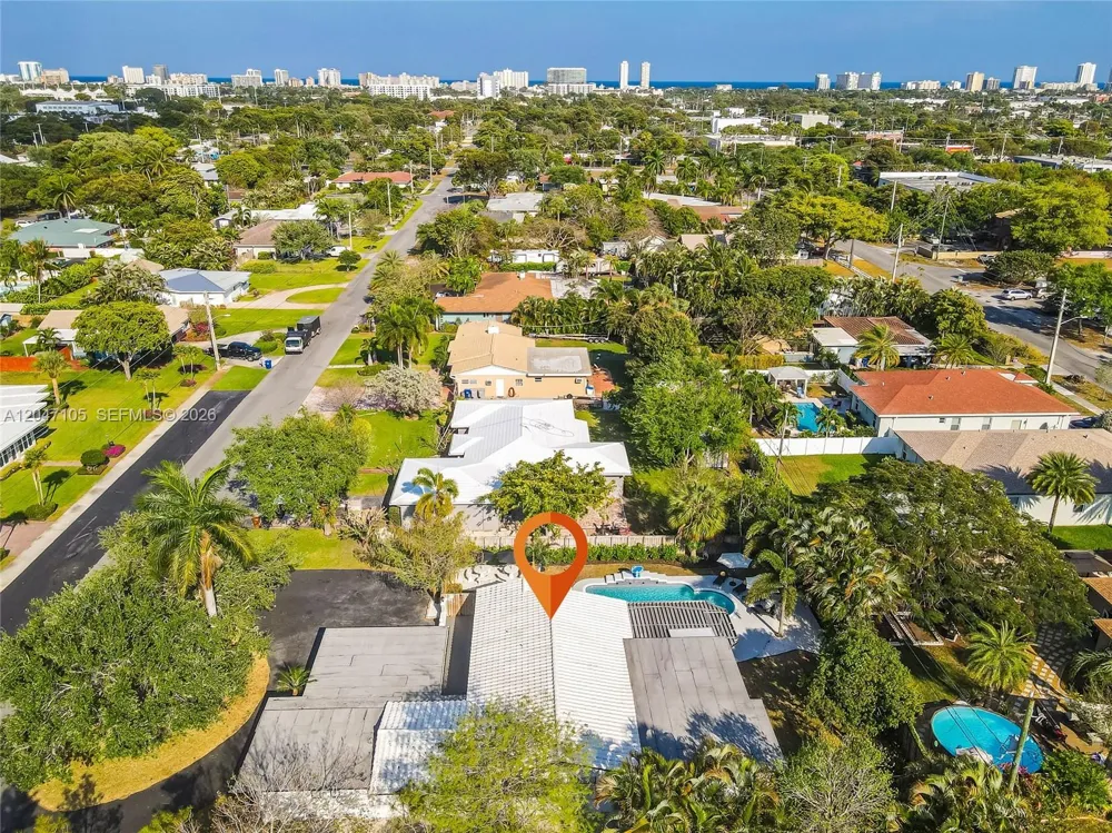714 NE 2nd St Pompano Beach, FL 33060