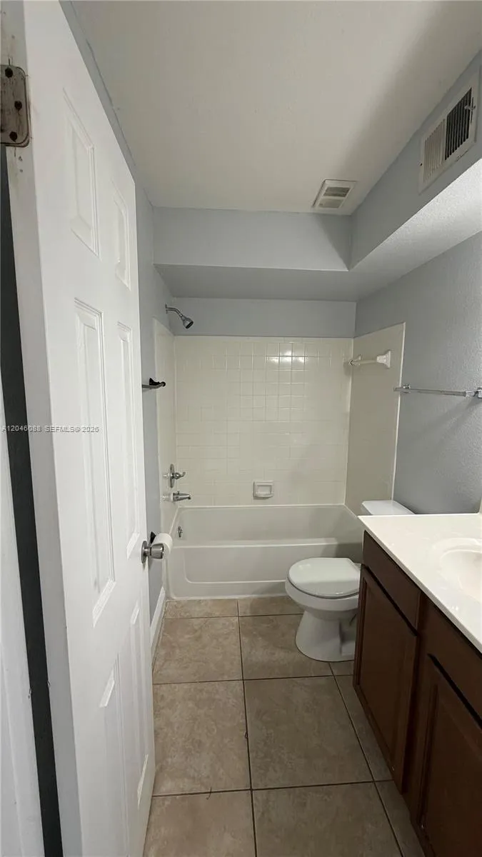 2986 S University Dr #8108 Davie, FL 33328