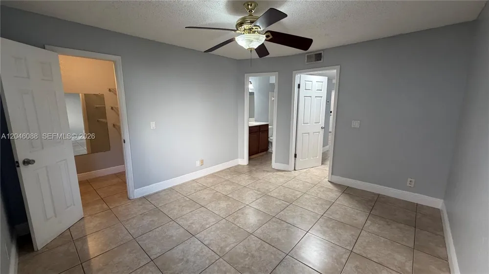2986 S University Dr #8108 Davie, FL 33328