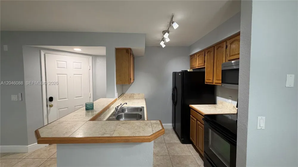 2986 S University Dr #8108 Davie, FL 33328