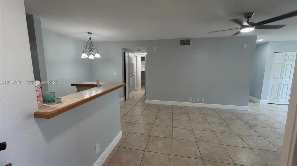 2986 S University Dr #8108 Davie, FL 33328