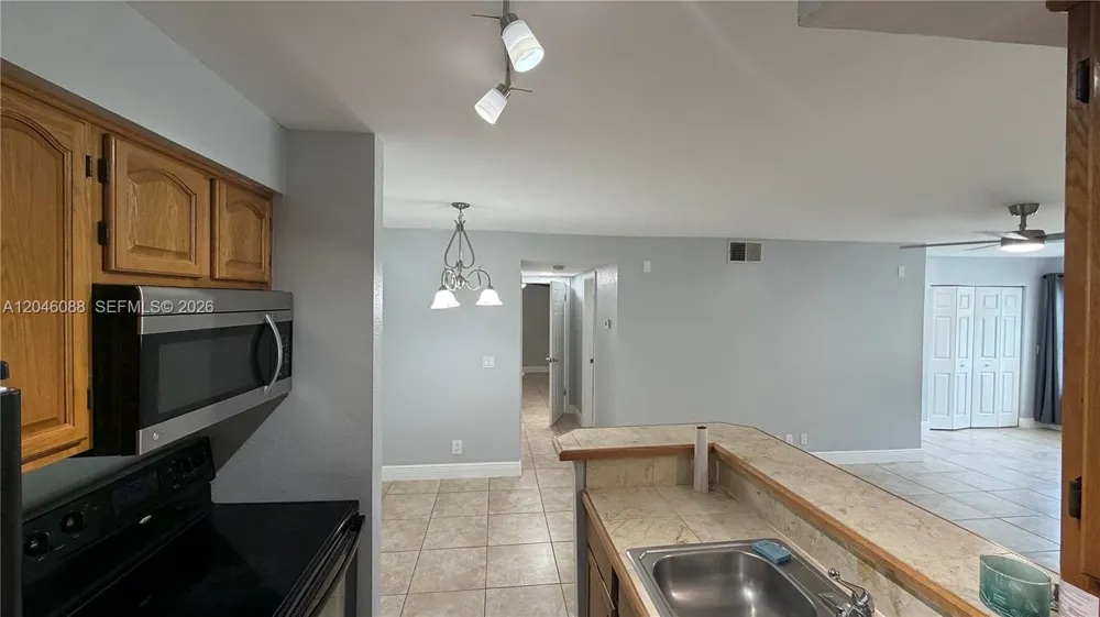 2986 S University Dr #8108 Davie, FL 33328