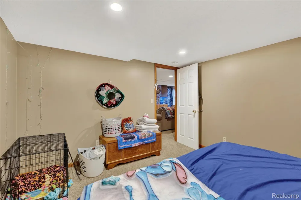 17 E White Lake Dr, Twin Lakes, MI 49457 Drive Dalton Township, MI 49457