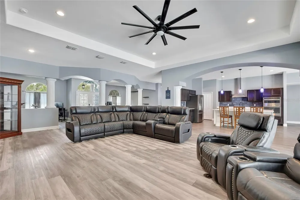 4016 JACARANDA CIRCLE Brooksville, FL 34604