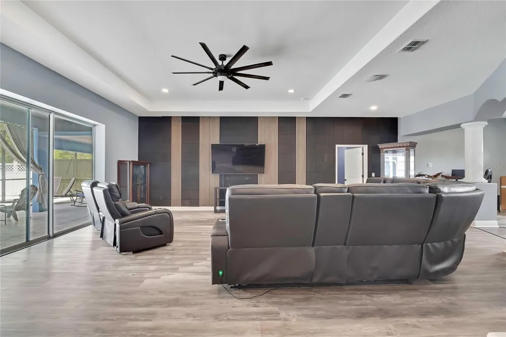 4016 JACARANDA CIRCLE Brooksville, FL 34604