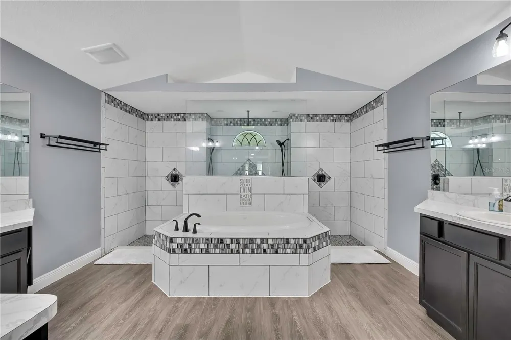 4016 JACARANDA CIRCLE Brooksville, FL 34604