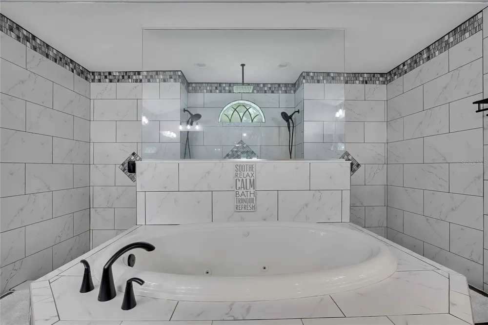4016 JACARANDA CIRCLE Brooksville, FL 34604