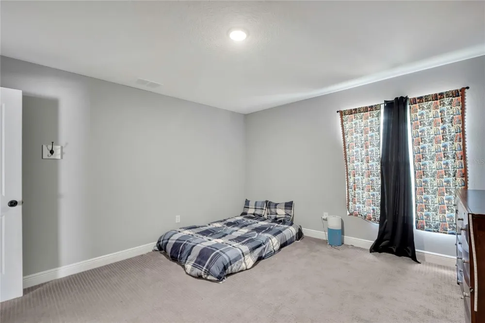 4016 JACARANDA CIRCLE Brooksville, FL 34604