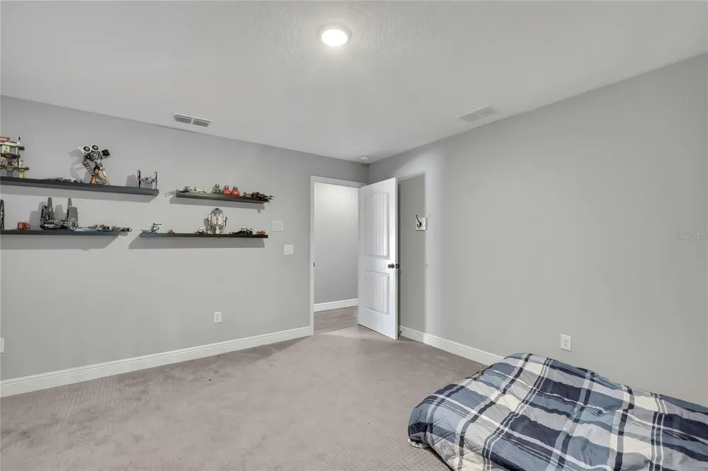 4016 JACARANDA CIRCLE Brooksville, FL 34604
