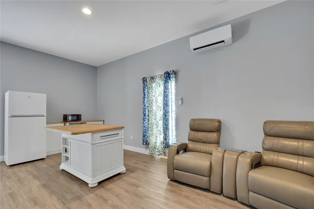 4016 JACARANDA CIRCLE Brooksville, FL 34604