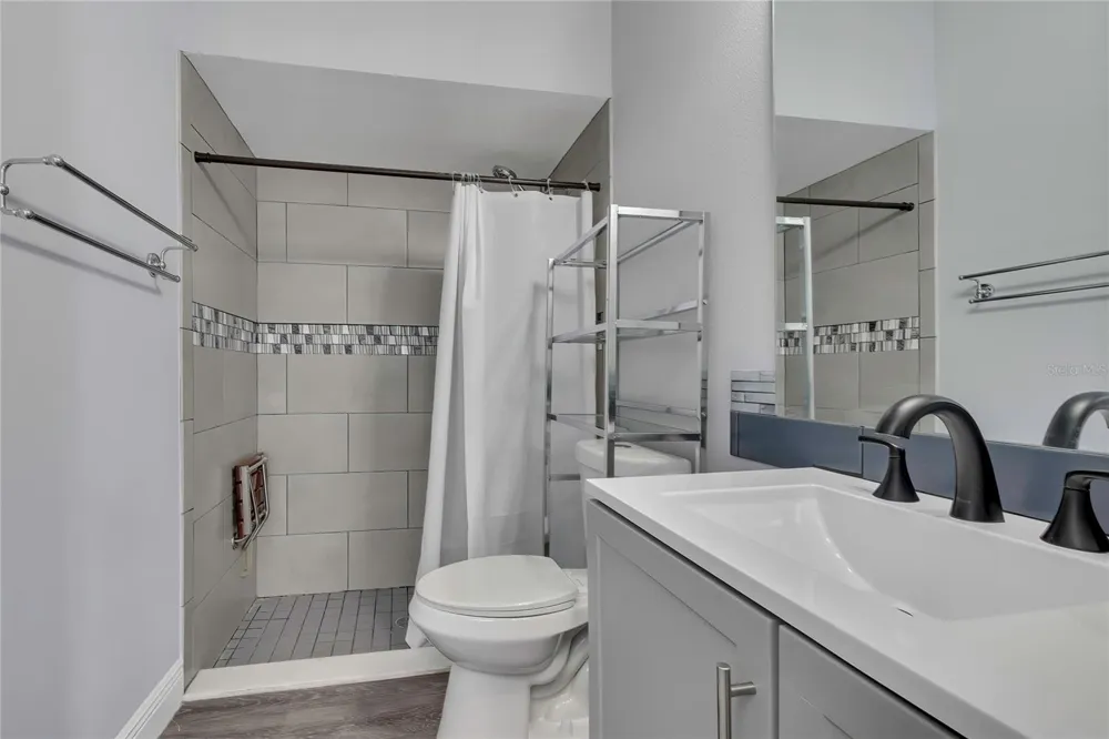 4016 JACARANDA CIRCLE Brooksville, FL 34604