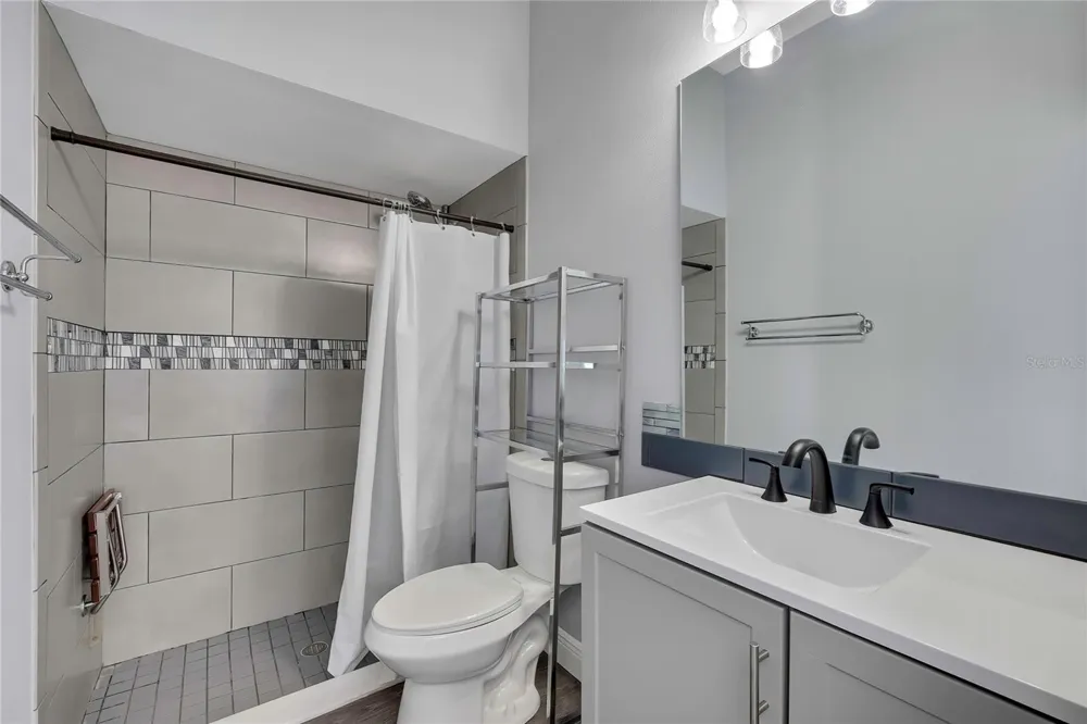 4016 JACARANDA CIRCLE Brooksville, FL 34604