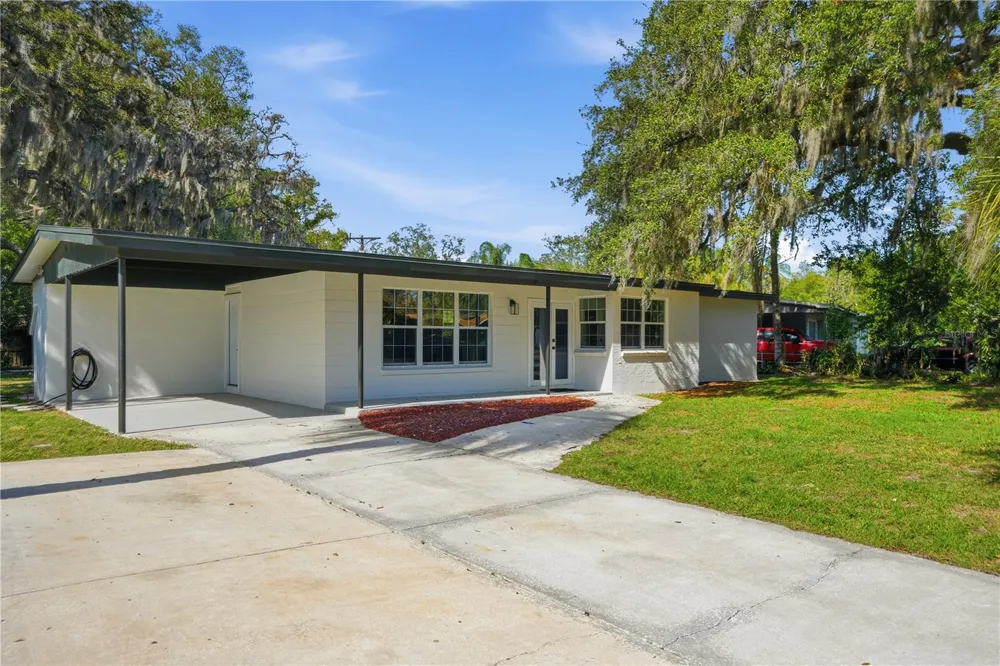 707 ABERDEEN CIRCLE Tampa, FL 33617
