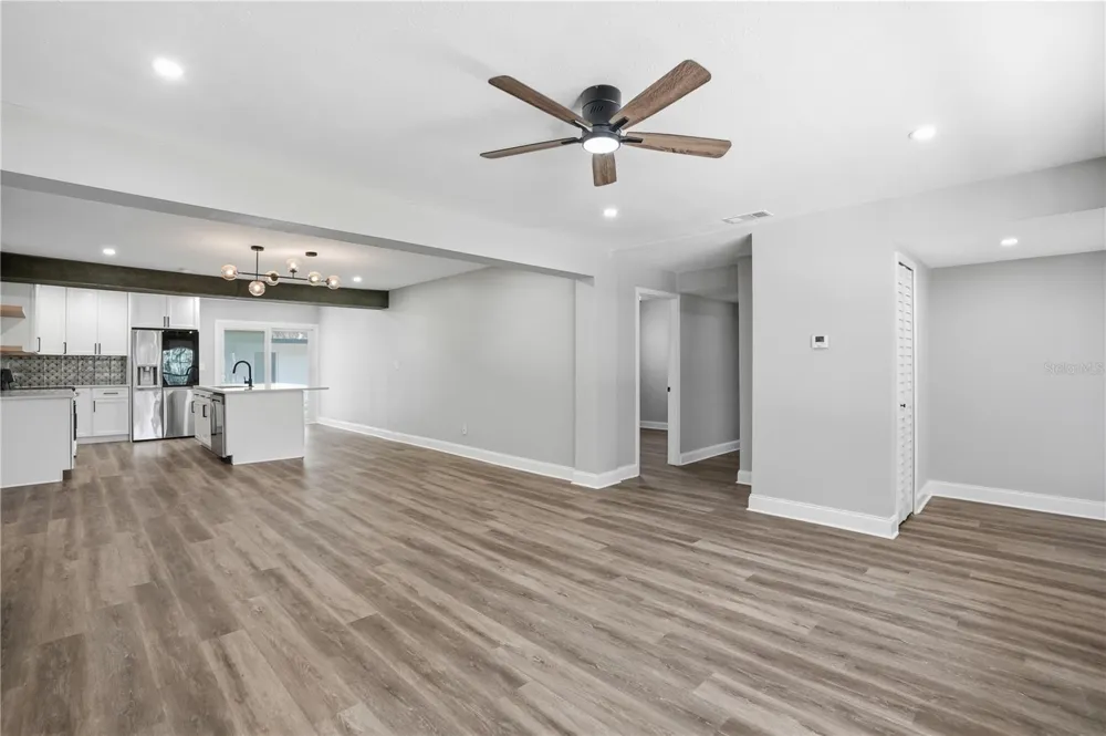 707 ABERDEEN CIRCLE Tampa, FL 33617
