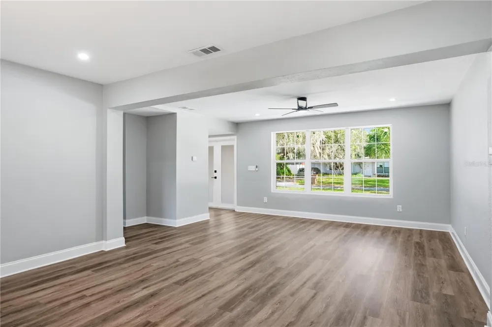 707 ABERDEEN CIRCLE Tampa, FL 33617