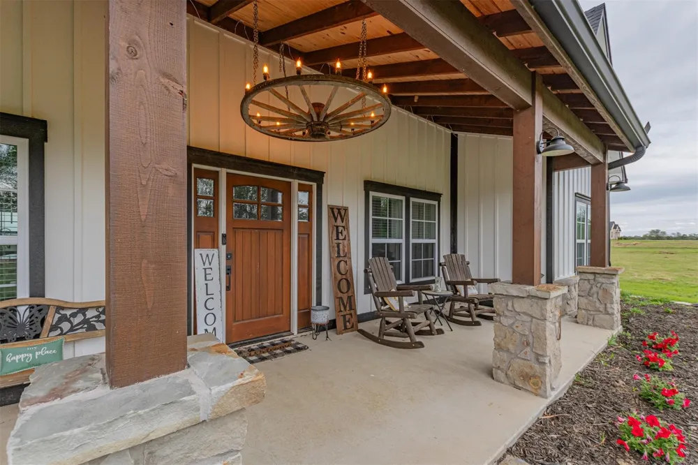 4886 County Road 1037 Celeste, TX 75426