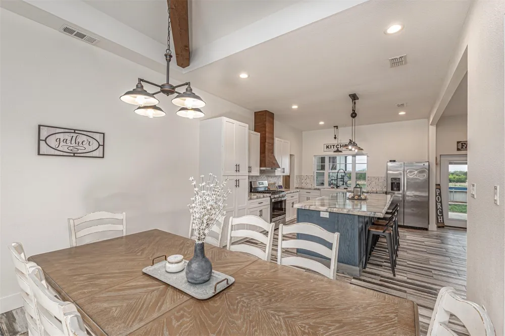 4886 County Road 1037 Celeste, TX 75426