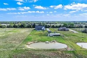 4886 County Road 1037 Celeste, TX 75426